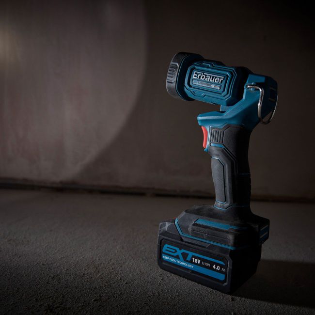 Erbauer best sale 18v torch