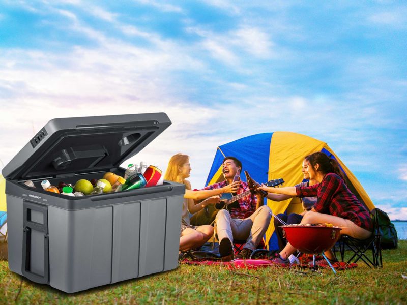 Lodówka turystyczna Berdsen samochodowa 12V/230V USB 50l 1szt.