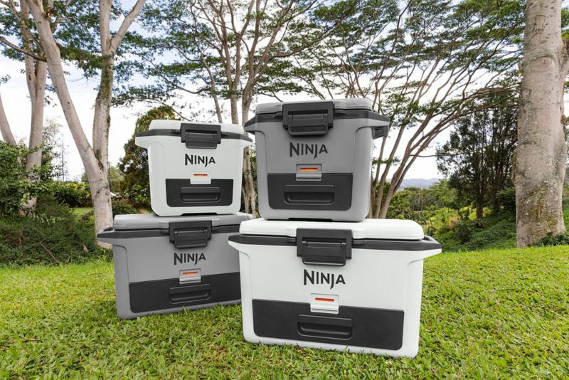 冷凍カメジャコ　180匹 Lodówka turystyczna przenośna Ninja FrostVault Hard Cooler 1 szt