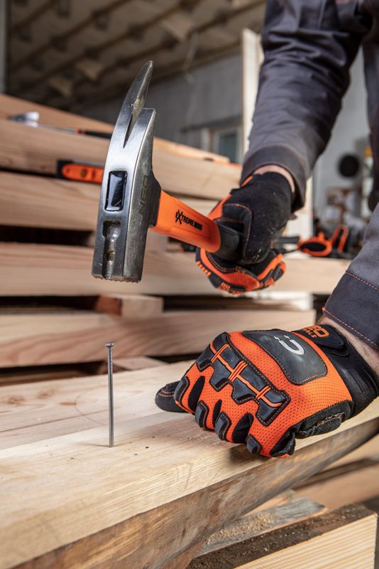 Młotek ciesielski NEO TOOLS 600 g pomarańczowy 1 szt.