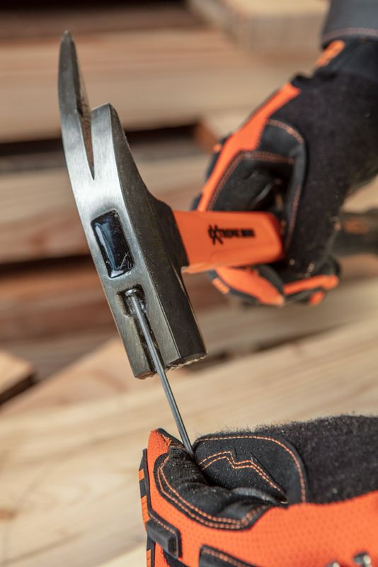 Młotek ciesielski NEO TOOLS 600 g pomarańczowy 1 szt.