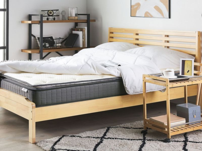 Materac memory foam Charm Średnio twardy 140 x 200 cm 1 szt.