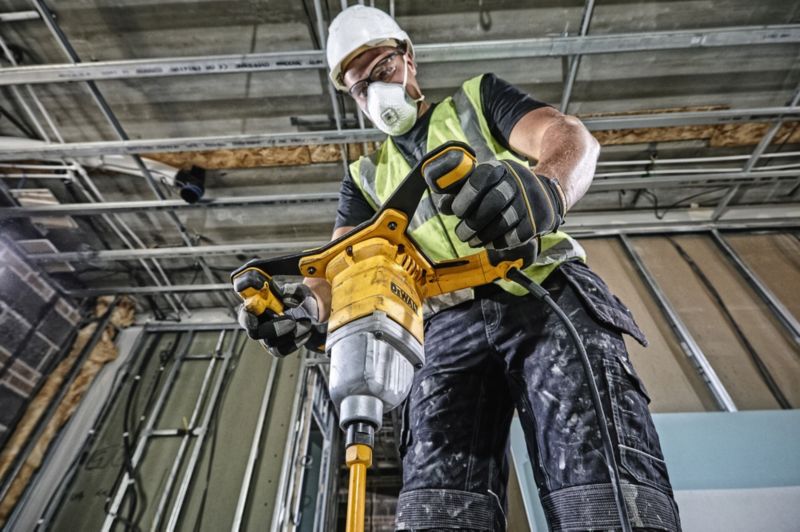 Mieszarka DeWalt 1800 W 3 biegi M14 do 160 mm DWD241 1 szt.
