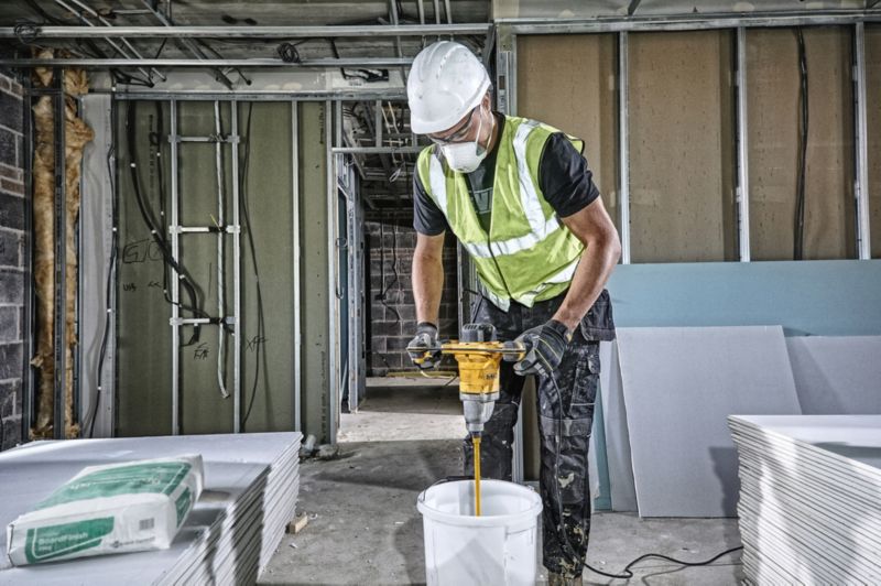 Mieszarka DeWalt 1800 W 3 biegi M14 do 160 mm DWD241 1 szt.