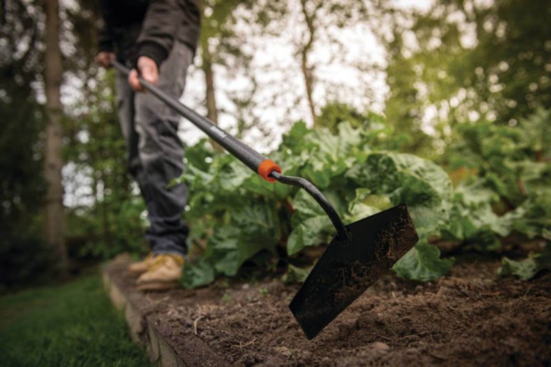 Motyka Fiskars Solid
