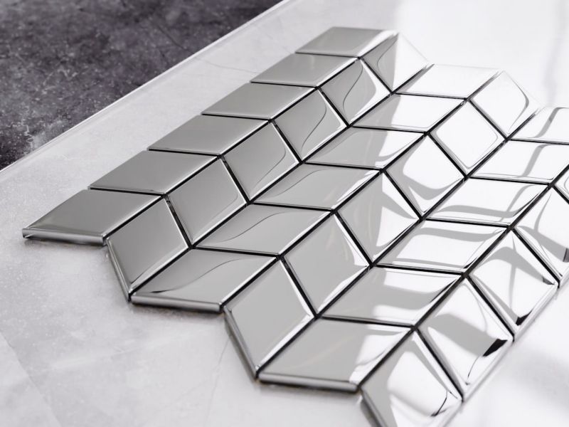 Mozaika szklana Ilcom chevron romb silver srebrna chrom metallic 30.5 x 26.5 cm 1 szt.