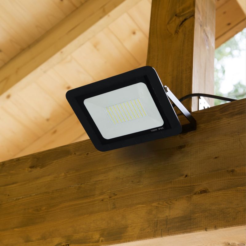 Naświetlacz LED Polux czarny LED 100W 6500K 8200lm IP65 wym: 25,2 x 29 ...