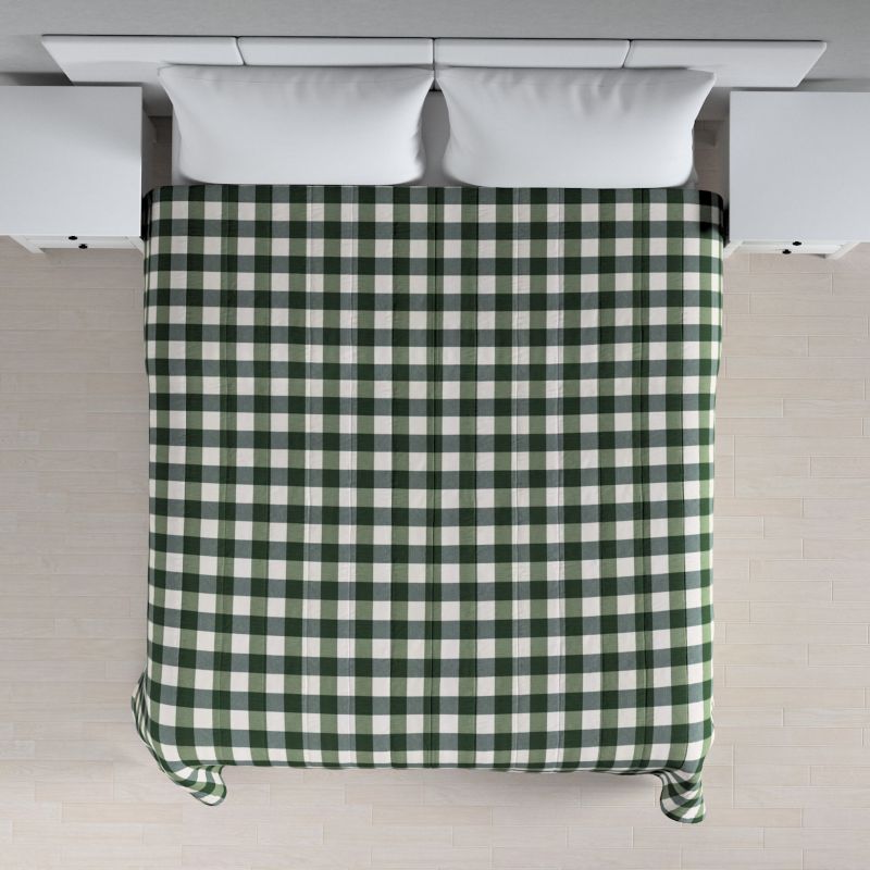 Narzuta pikowana w pasy Dekoria 260 x 210 cm zielono-biała krata (5,5x5,5cm) 1 szt.