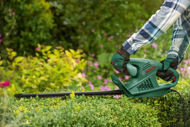 Nożyce elektryczne do żywopłotu Bosch Easy Hedgecut 50 cm