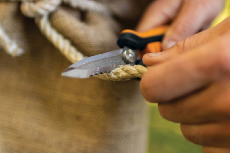 Nożyczki wielofunkcyjne Fiskars Solid SP320