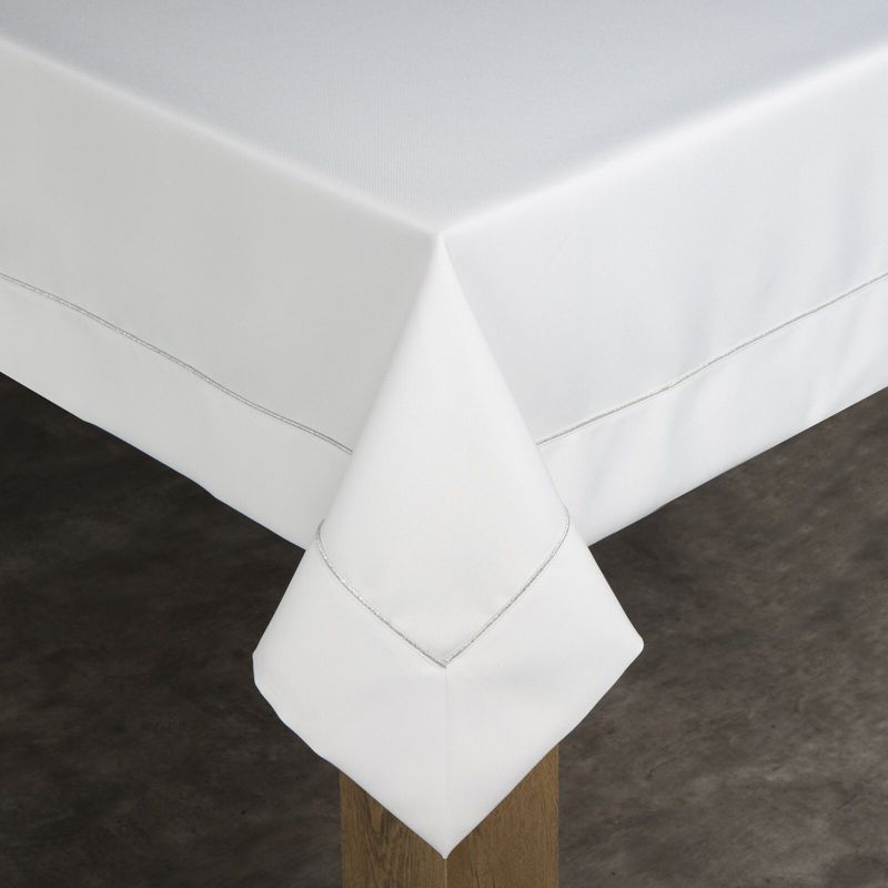 Obrus MADELE Eurofirany 140x180 cm biały z delikatną srebrną wypustką 1 szt.