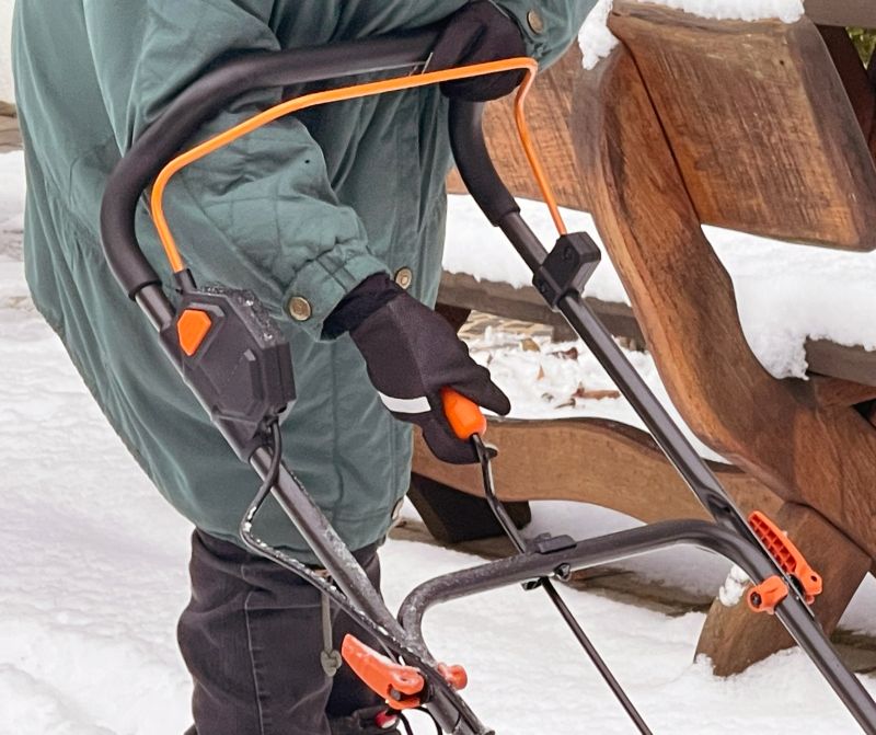 Odśnieżarka Worx WG471E
