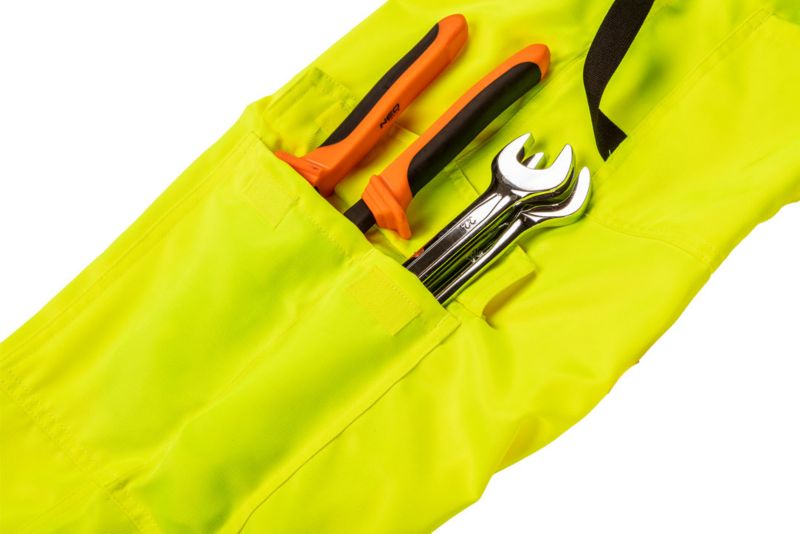 Ogrodniczki robocze unisex NEO TOOLS L intensywna widzialność 1 szt.