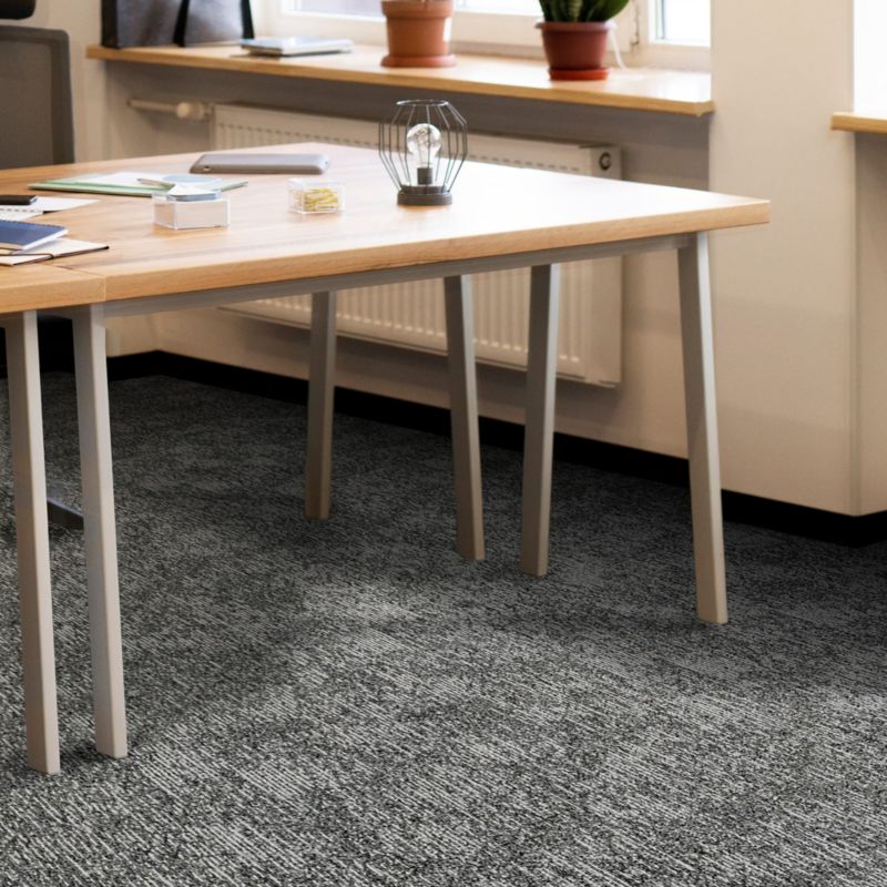 Płytka dywanowa EMBER 6974 jasna szara do biura, do sklepu, do salonu 5m2