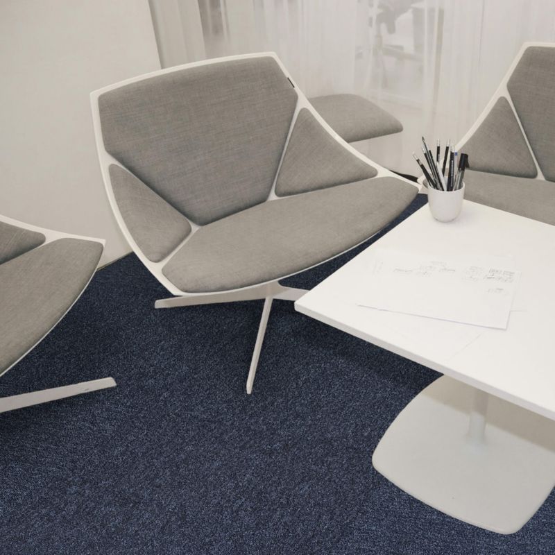 Płytka dywanowa VIENNA/OFFICE 85 granatowa do biura, do sklepu, do salonu 5m2