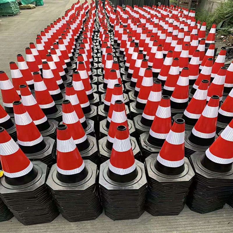 Pachołek Rebiko drogowy ostrzegawczy odblask słupek składany odblaskowy 40 cm 1 szt.