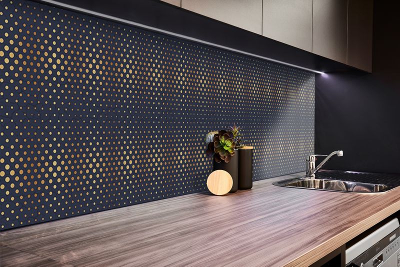 Panel samoprzylepny Tulup 100x50 cm Złote kropki 1 szt.