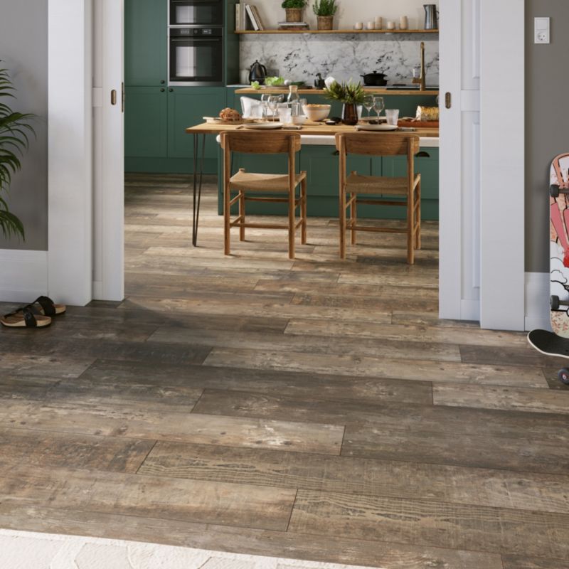 Panele podłogowe laminowane GoodHome Tipton AC4 Brown 1,99 m2