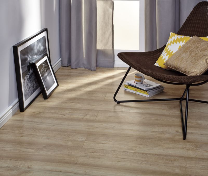 Panele podłogowe laminowane Kronostep Dąb Pastelowy AC4 2,26 m2