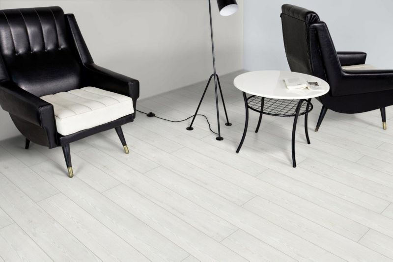 Laminátové podlahové panely Weninger Dąb Bosfor AC6 1,65 m2.