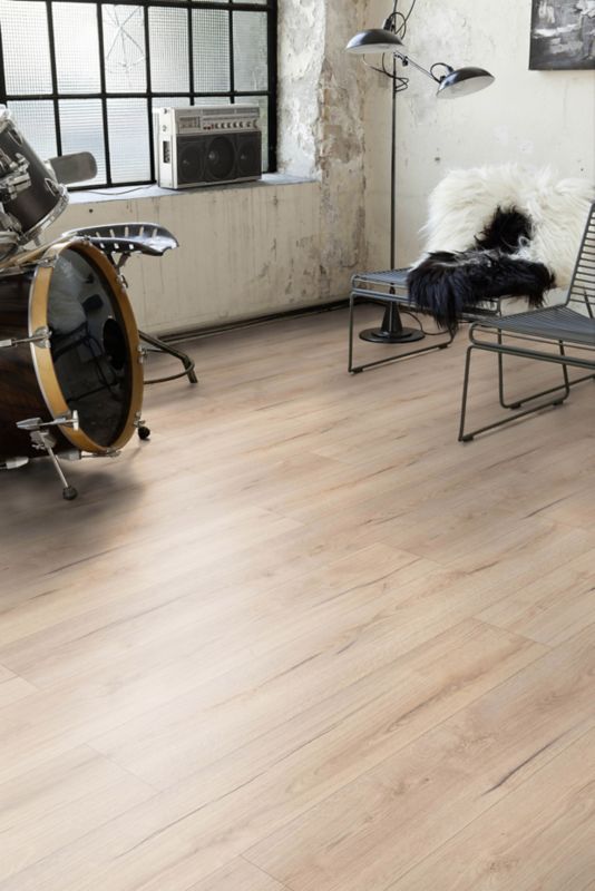 Panele podłogowe laminowane Weninger Dąb Icarus AC6 2,02 m2