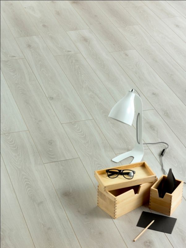 Panele podłogowe laminowane Weninger Dąb Turmero AC5 2,222 m2
