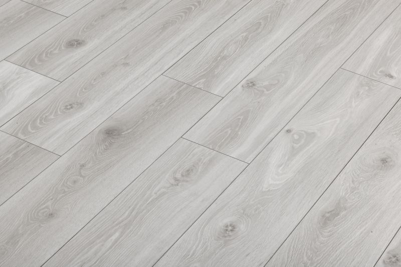 Panele podłogowe laminowane Weninger Dąb Turmero AC5 2,222 m2