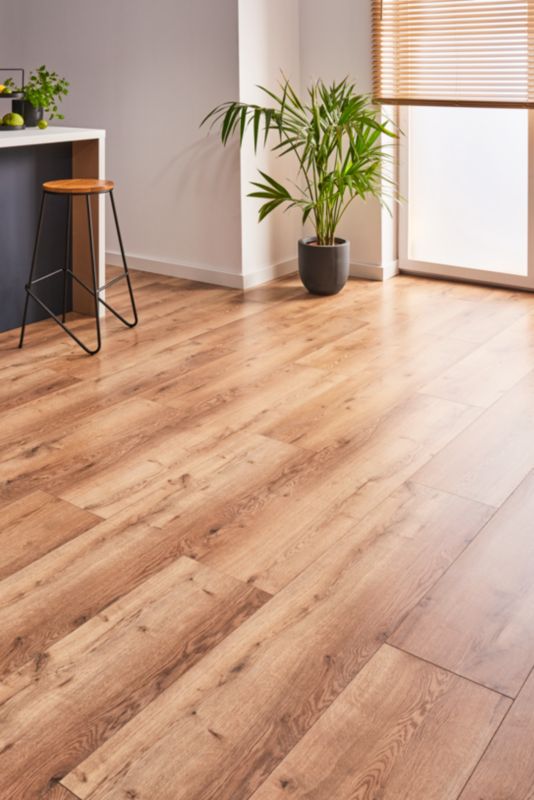 Vodotěsné laminátové podlahové panely Classen Pedro Dub AC5 2 158 m2.