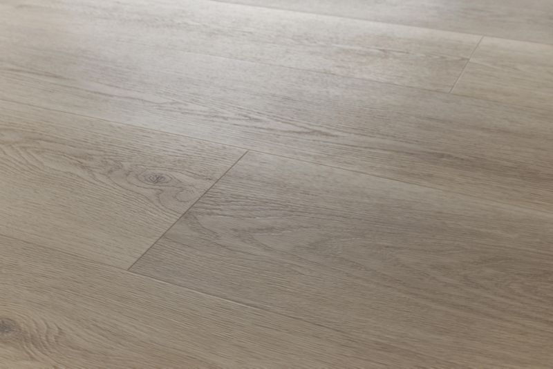 Panele podłogowe winylowe GoodHome SPC Dąb Beskyn 4 + 1,3 mm 2,23 m2