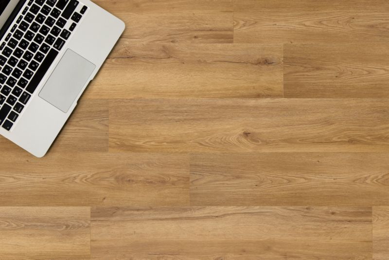 Panele podłogowe winylowe GoodHome SPC Dąb Patagonia 4 + 1,3 mm 2,23 m2