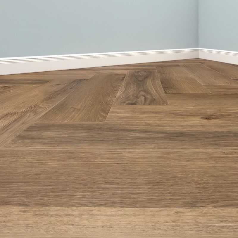 Panele winylowe MODULARI DRYBACK HERRINGBONE EUROPEAN OAK 26255, klejone do podłoża, do hoteli, do domów i apartamentów 3,57m2