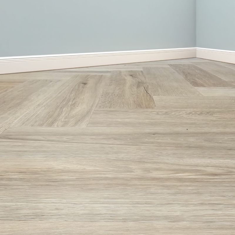 Panele winylowe MODULARI DRYBACK HERRINGBONE SAND OAK 28255, klejone do podłoża, do hoteli, do domów i apartamentów 3,57m2