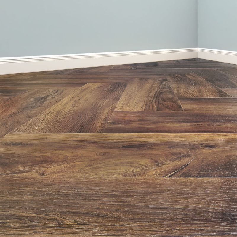 Panele winylowe MODULARI ELITE EIR COUNTRY OAK 20871 herringbone, dryback, klejone do podłoża, do hoteli i apartamentów 2,40m2