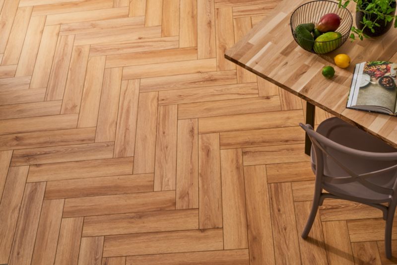 Panele winylowe Weninger Dąb Lizbona jodełka 1,48 m2