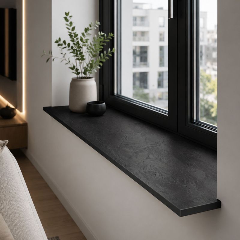 Parapet wewnętrzny KOLM HPL 12 mm Czarny (0190SL) 130x20 cm 1szt.