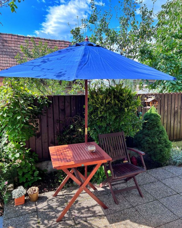 Parasol ogrodowy 270 cm niebieski Toscana 1 szt.