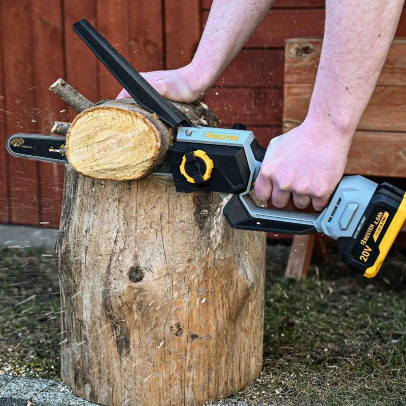 Piła łańcuchowa akumulatorowa BESTEN BE0002916 8'' i 10'' bezszczotkowa 2x4.0Ah pilarka do gałęzi 1 szt.