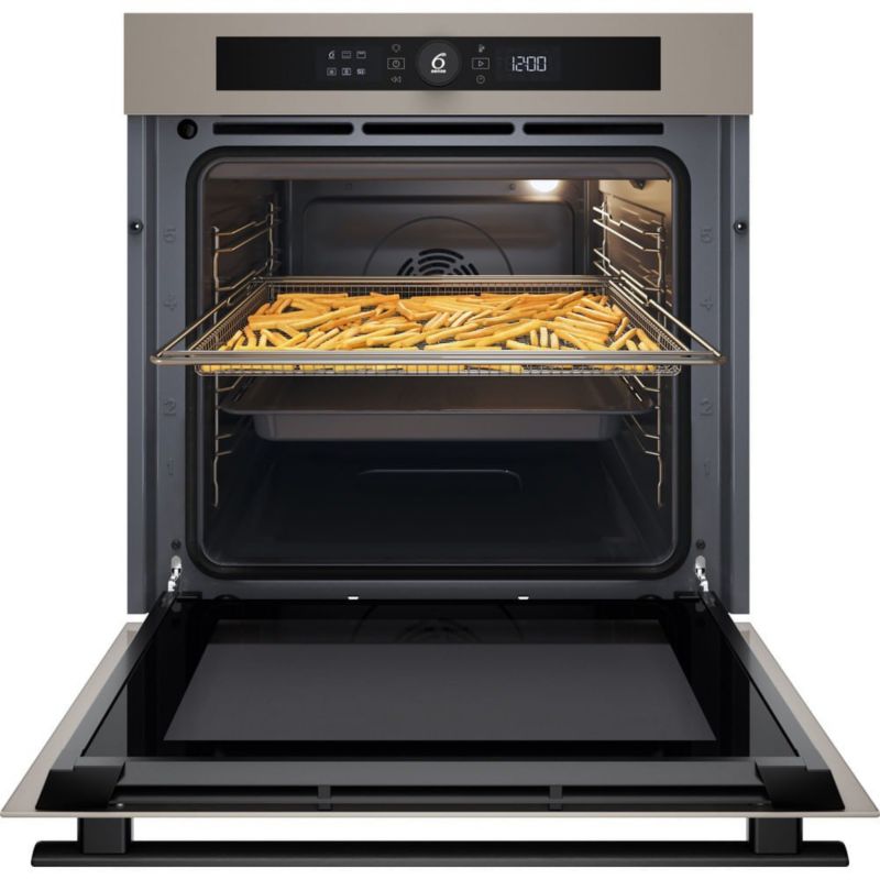 Piekarnik elektryczny z funkcją pary Whirlpool WOI4S8CM1SEA 1szt.