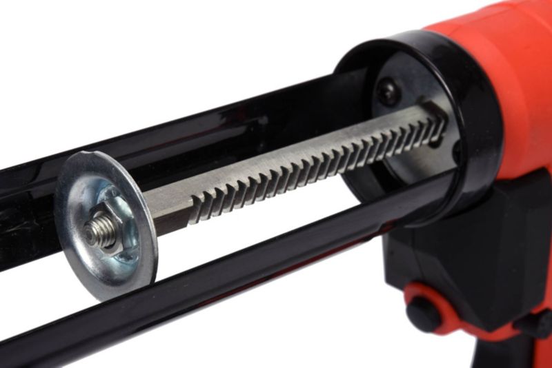 Pistolet do kartuszy Yato z akumulatorem 4,0 Ah Li-Ion 18 V