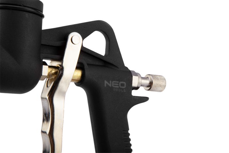 Pistolet natryskowy NEO TOOLS do farb strukturalnych, 4.7 litra, 3.5 bar, dysze w komplecie 4/6/8 mm 1 szt