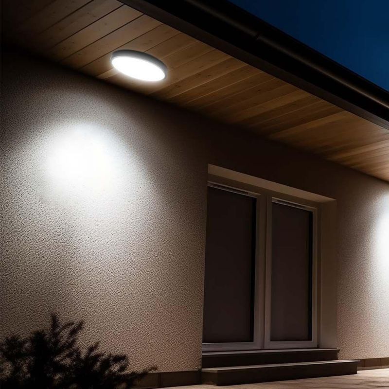 Plafon V-TAC  czarno-biały LED 18W 4000K 1830lm  IP44 wym: 6 x 29,5 x 29,5 cm tworzywo sztuczne - 1 szt.