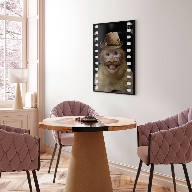 Plakat Artgeist Małpa w kapeluszu 29,7x42 cm z ramą czarną 1 szt