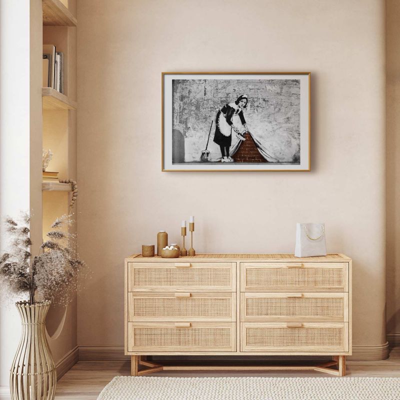 Plakat Artgeist Pokojówka 42x29,7 cm z ramą złotą 1 szt