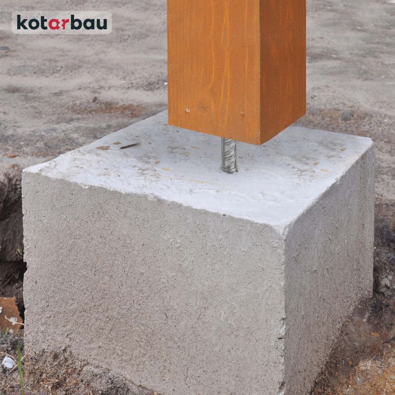 Podstawa słupa KOTARBAU do wmurowania 100x100x200 mm 2 szt.