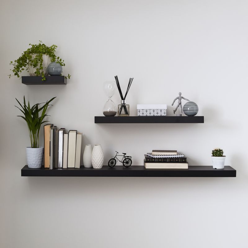 Półka dekoracyjna Form Cusko 38 x 235 x 1180 mm czarna