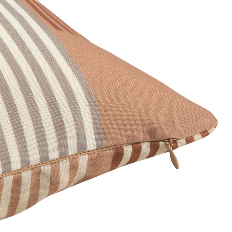 Poszewka GoodHome 45 x 45 cm paski