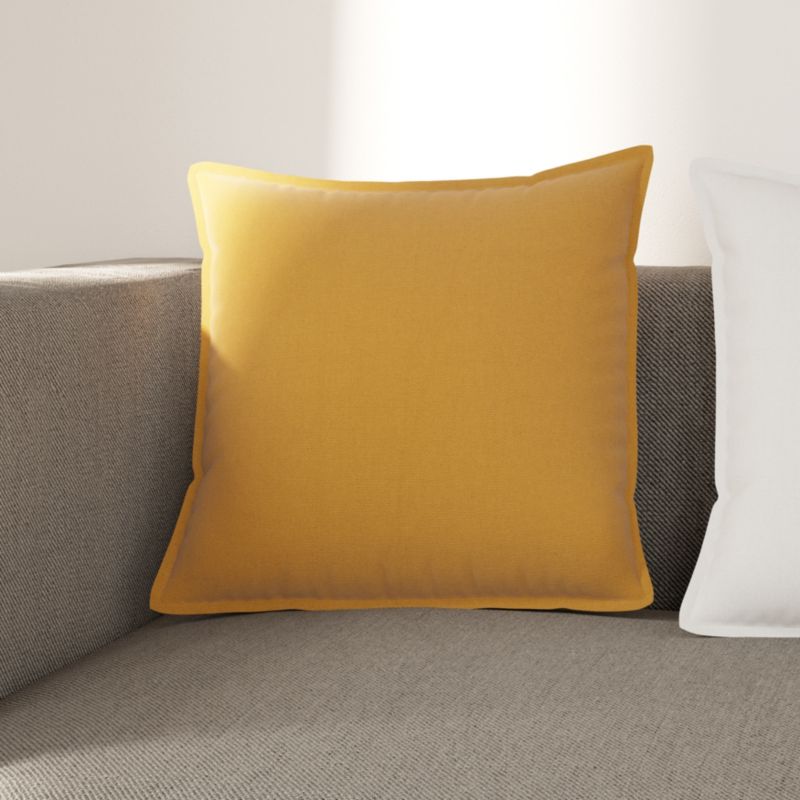Poszewka GoodHome Hiva 45 x 45 cm ciemnobeżowa