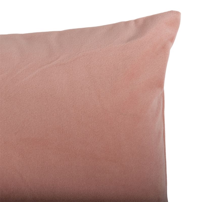 Poszewka GoodHome Valgreta aksamit 30 x 50 cm brudny róż