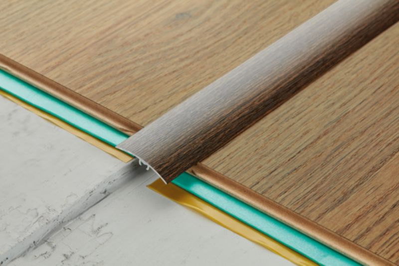 Profil aluminiowy wyrównujący Cezar 30 x 1860 mm aluminiowy dąb 1 szt.