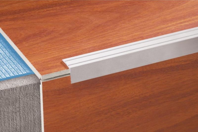 Profil schodowy klejony Cezar Srebrny 1000x25x20 aluminiowy 1 szt.